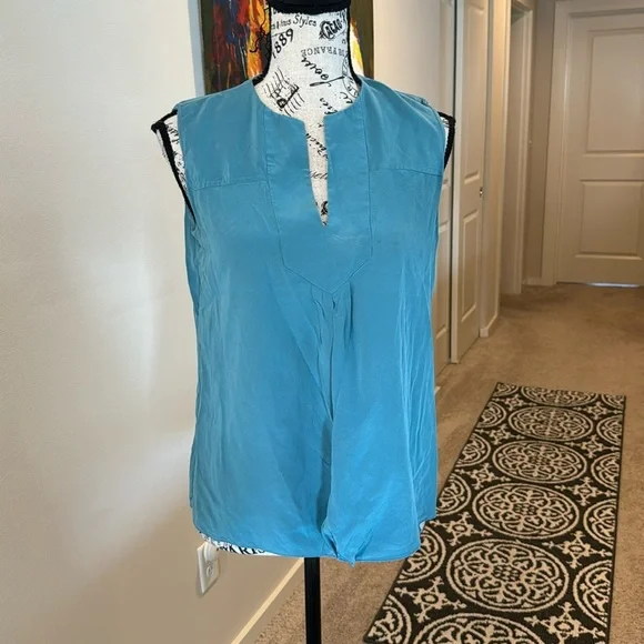 Tory Burch Womens Sleeveless Ruffle Trim Blouse Top Blue Size 4 Round Ne… - Picture 2 of 12